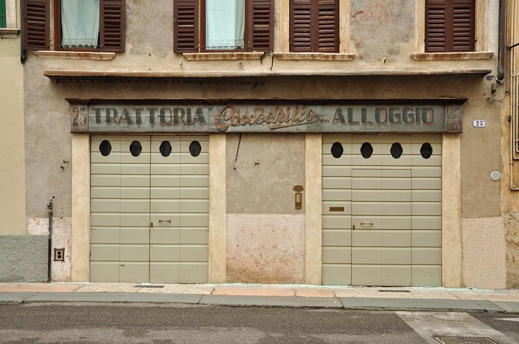 Residenza Carducci Centro Storico Διαμέρισμα Βερόνα Δωμάτιο φωτογραφία